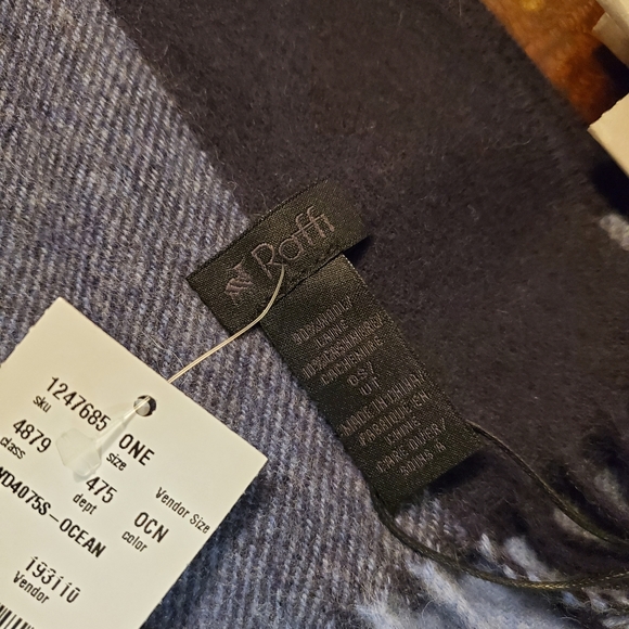 Raffi Wool and Cashmere Men's Scarf (Ocean) +NWT - Picture 3 of 8